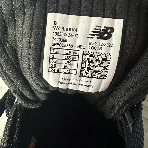 ♥️ New Balance Fresh Foam Tennis Shoe - Picture 9 of 9